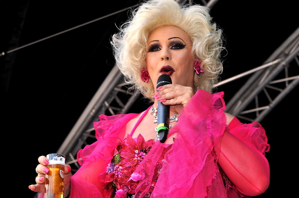 pride_night   010.jpg